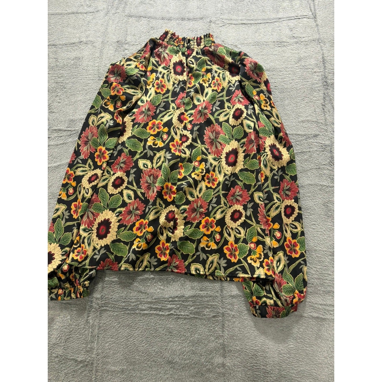 MelloDay Blouse Womens M Floral Boho Smocked Neck Long Sleeve Lightweight Office