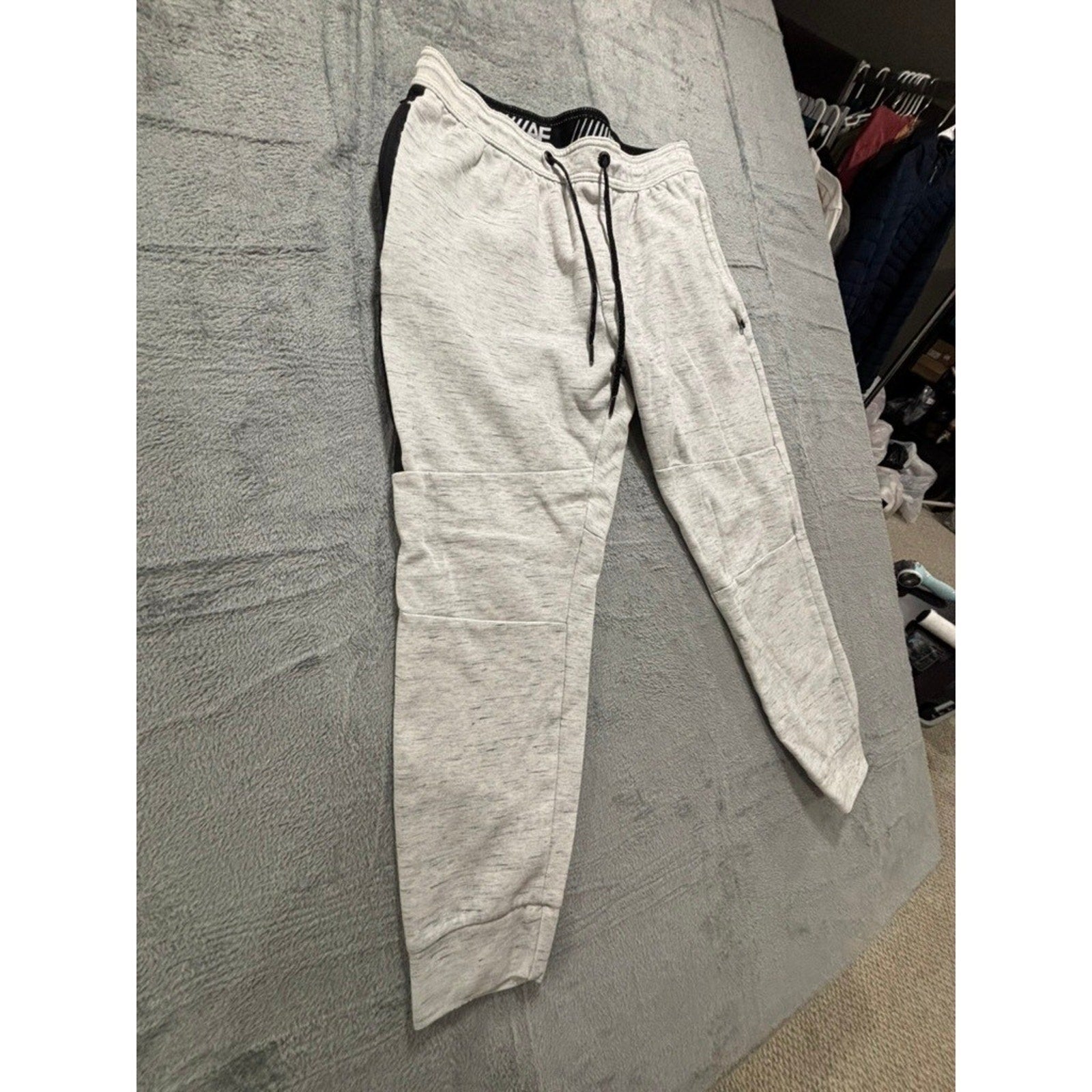 American Eagle M Gray AEActive Flex Jogger Sweatpants Athleisure Casual Mens