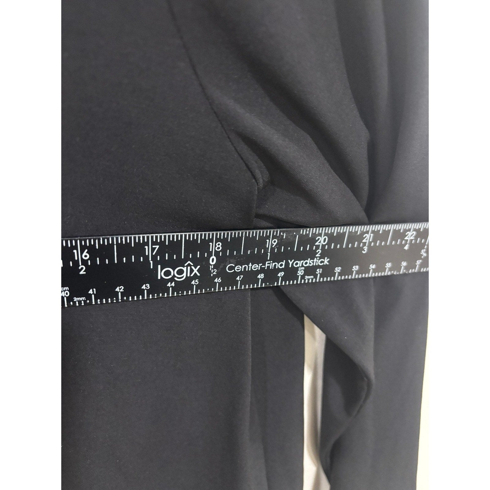 Anne Klein Black Blouse Gold Zip Shoulder Minimalist Chic Top Med Quiet Luxury