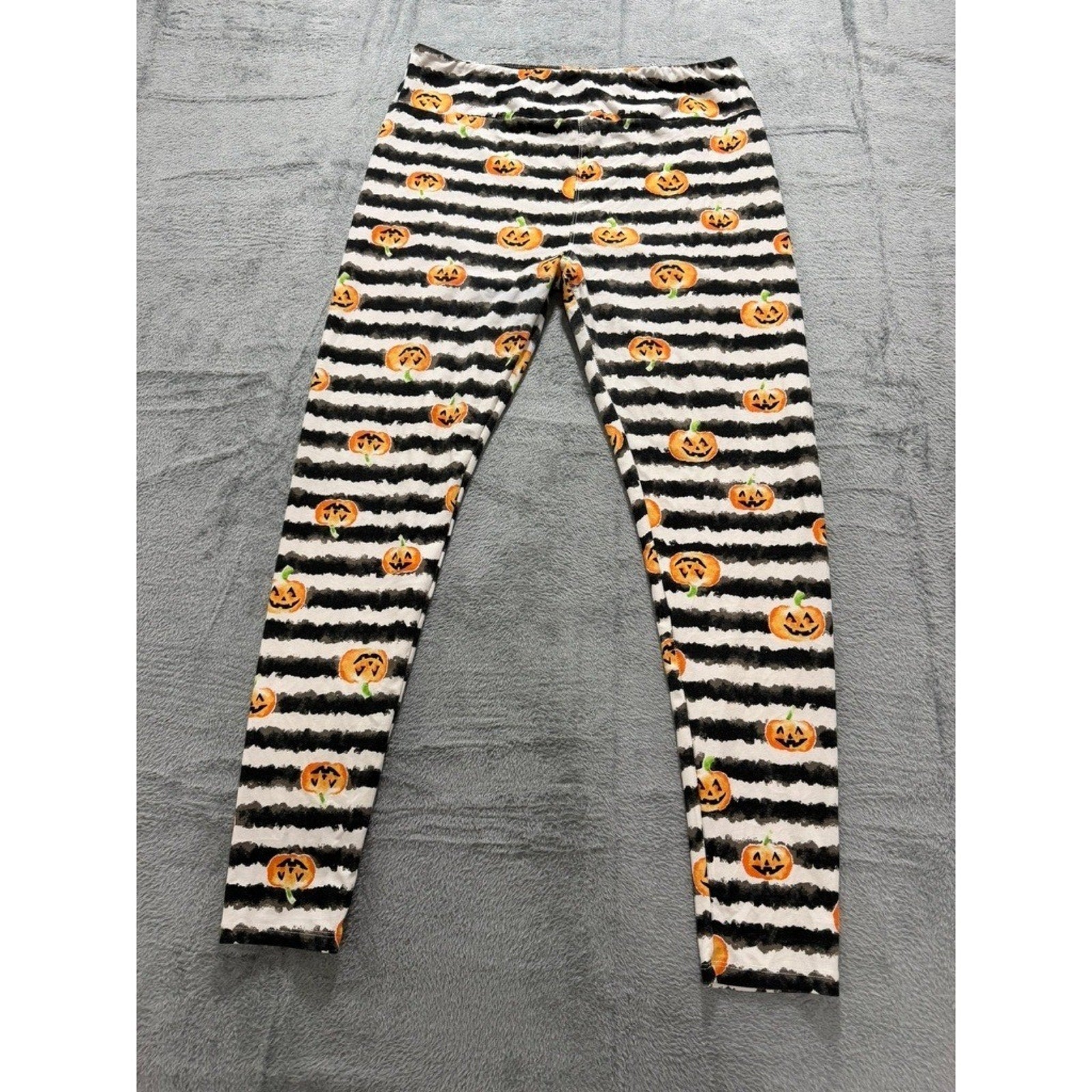 LuLaRoe Womens Halloween Leggings TC Black White Stripe Pumpkin Jack-O-Lantern