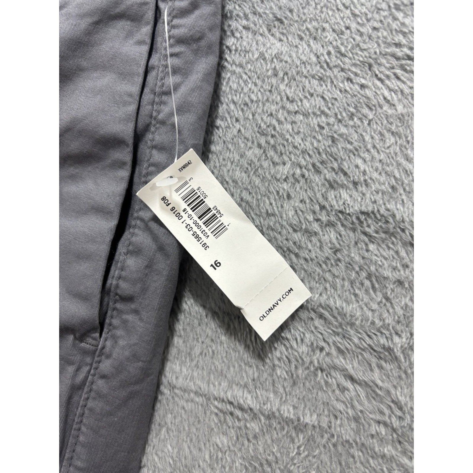 Old Navy 16 Gray Everyday Chino Shorts Womens NWT Coastal Casual Summer Stretch