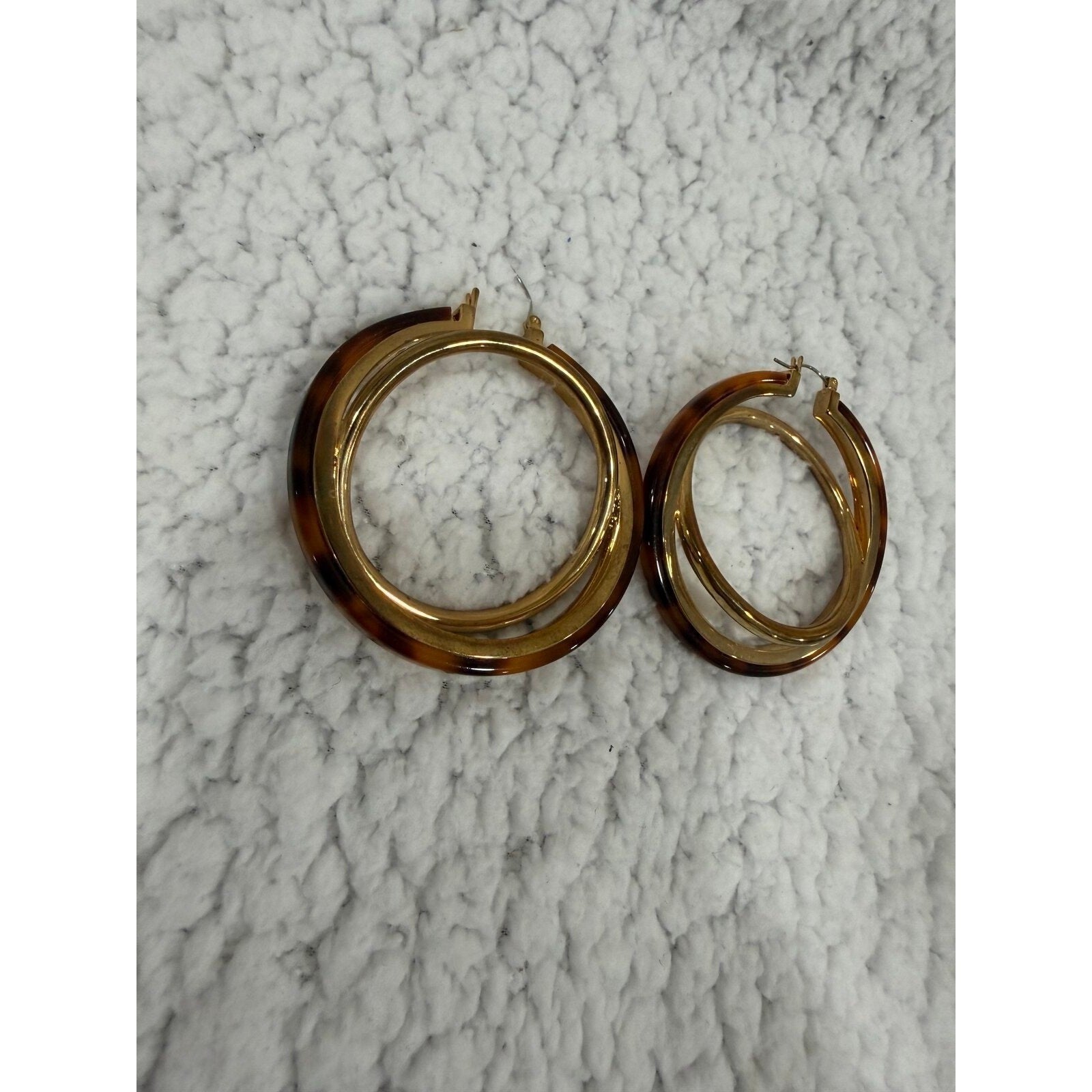 Womens OS Gold Tortoise Shell Double Hoop Earrings Boho Vintage Fashion Jewelry