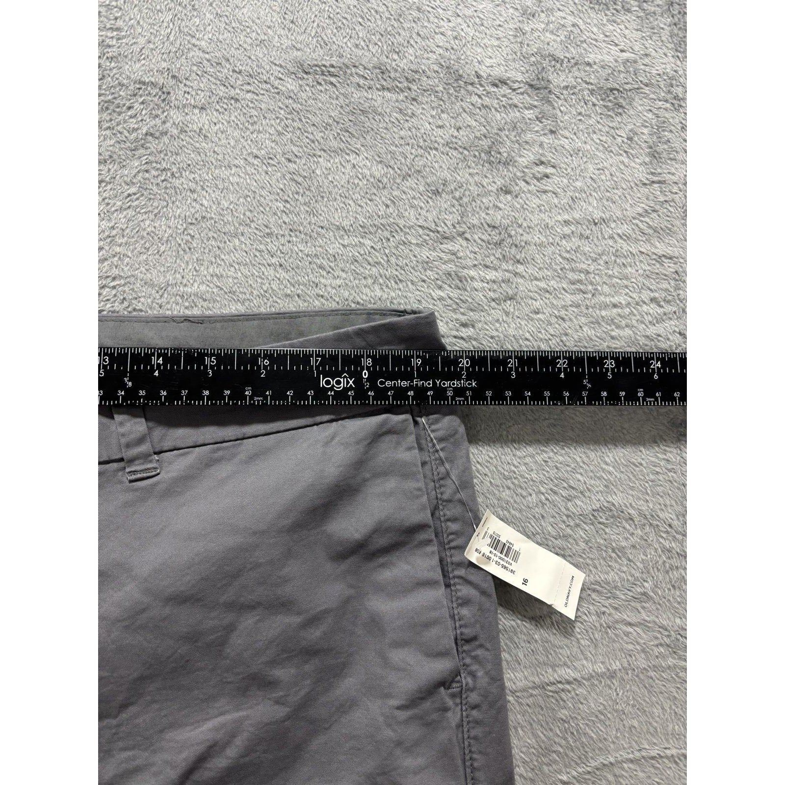 Old Navy 16 Gray Everyday Chino Shorts Womens NWT Coastal Casual Summer Stretch