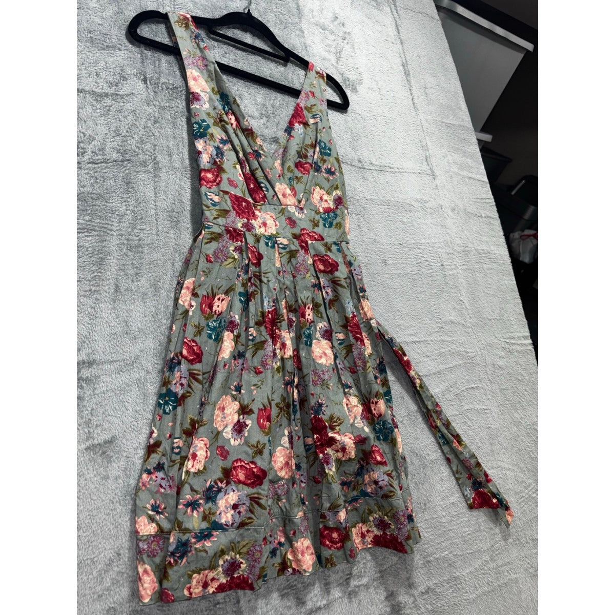 XXI Womens S Sage Green Floral Sleeveless V Neck Sundress Tie Sash Boho Dress