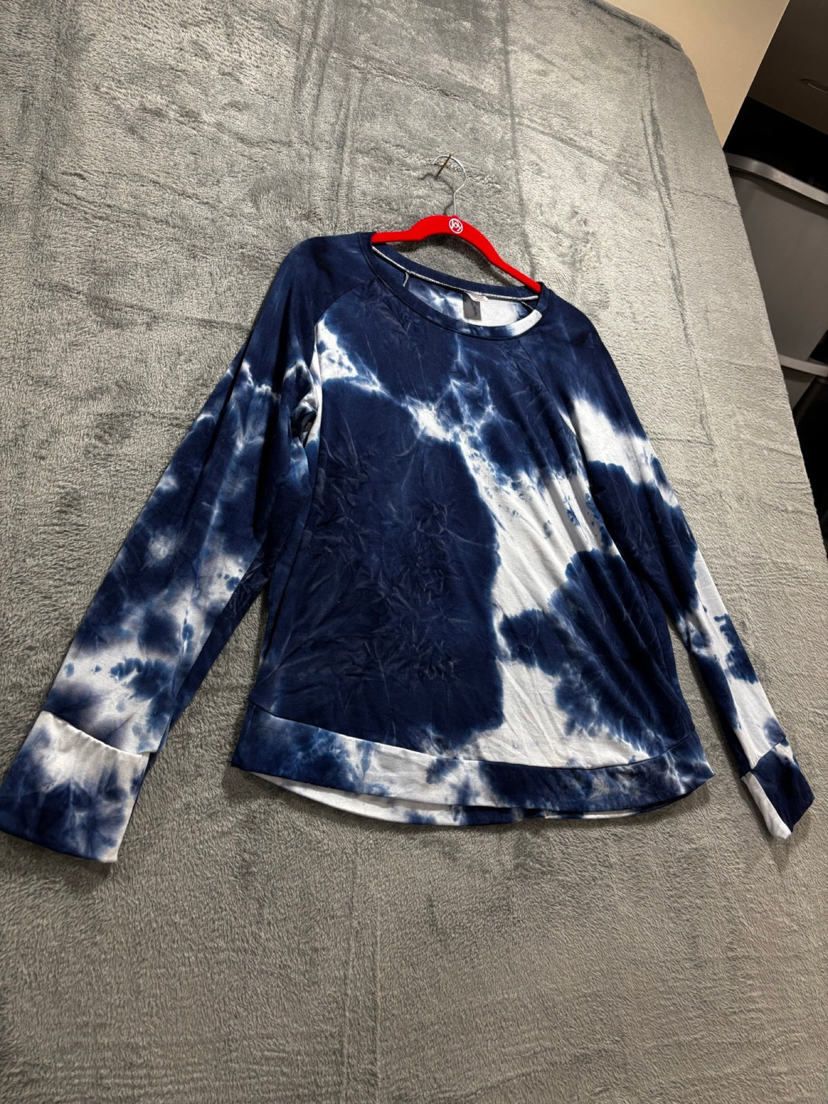 Hello Mello Womens M/L Navy White Tie Dye Long Sleeve Top Casual Cozy