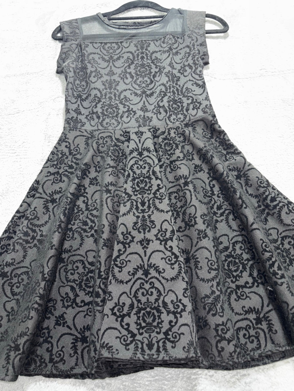 B Tween Girls 14/16 Black Damask Flocked Fit and Flare Dress Sleeveless Party