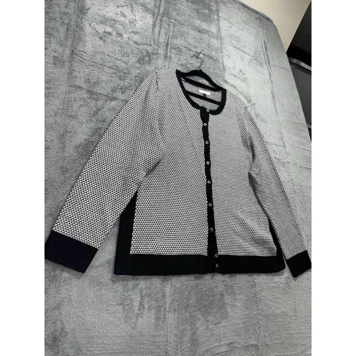 Croft & Barrow XL Black White Striped Cardigan Sweater Womens Casual Preppy Boho