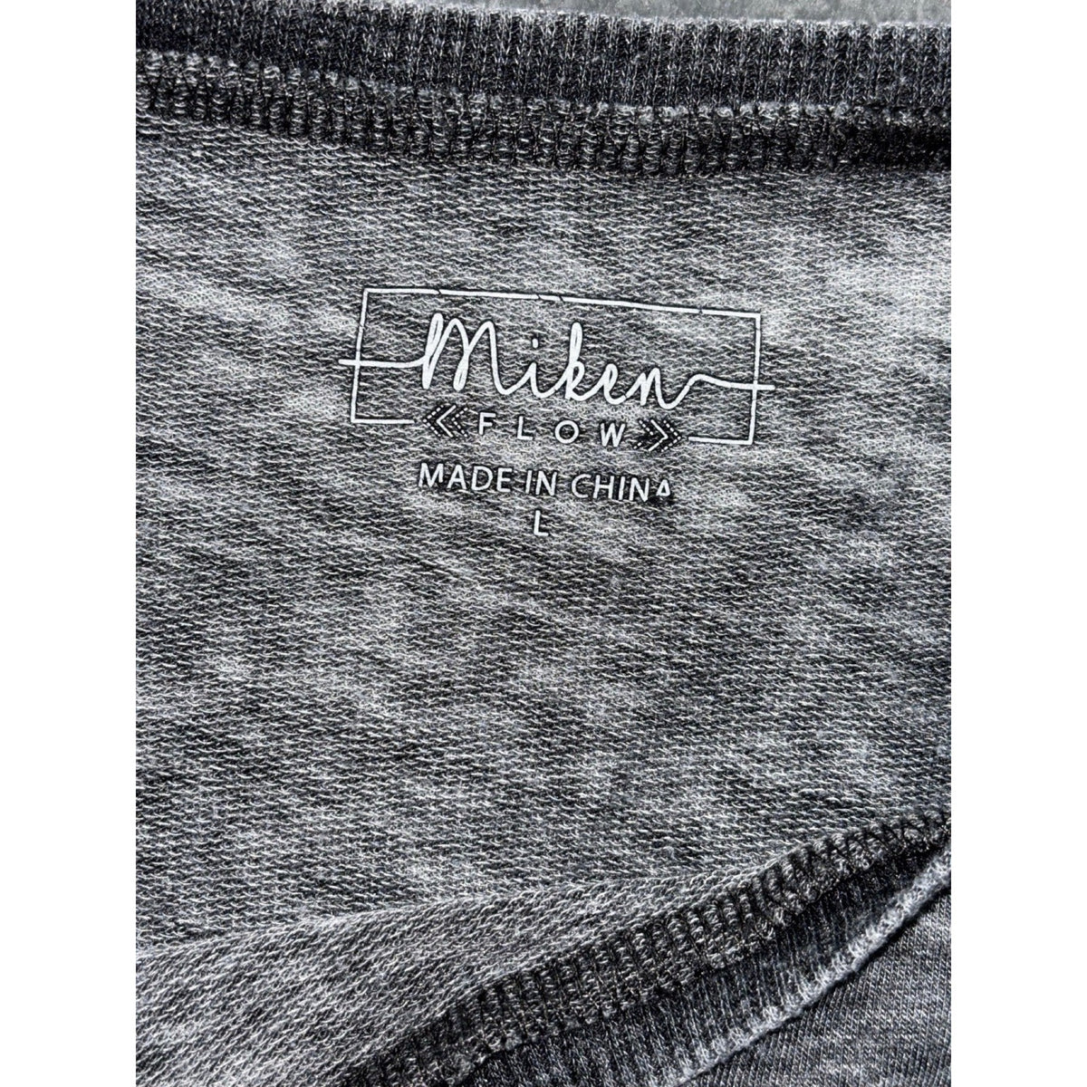 Miken Flow Womens L Gray Positive Mind Energy Life Graphic Sweatshirt Casual