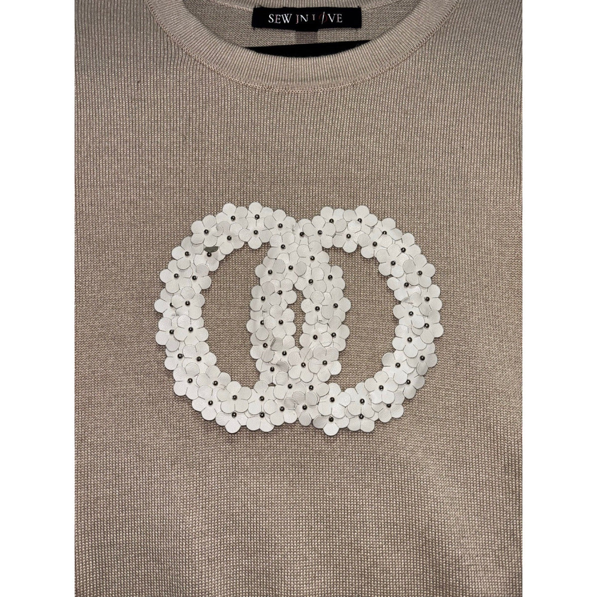Sew In Love XL Tan Womens Short Sleeve Sweater Top Floral Applique Preppy Casual