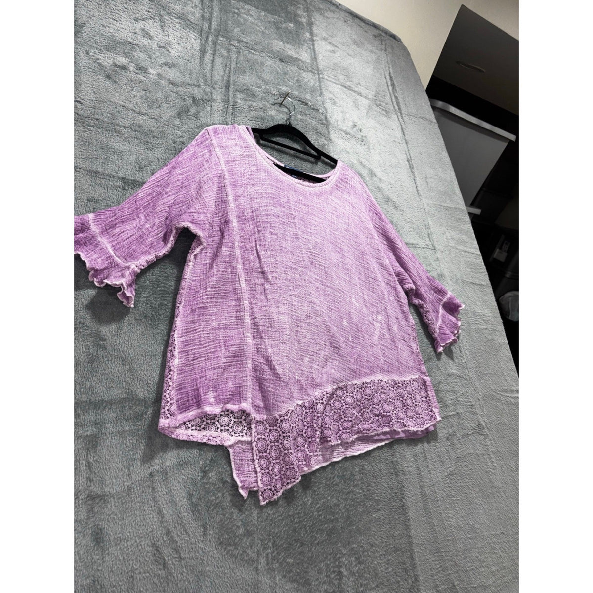 Democracy L Womens Lavender Crochet Lace Gauze Top Ruffle Sleeve Boho Blouse