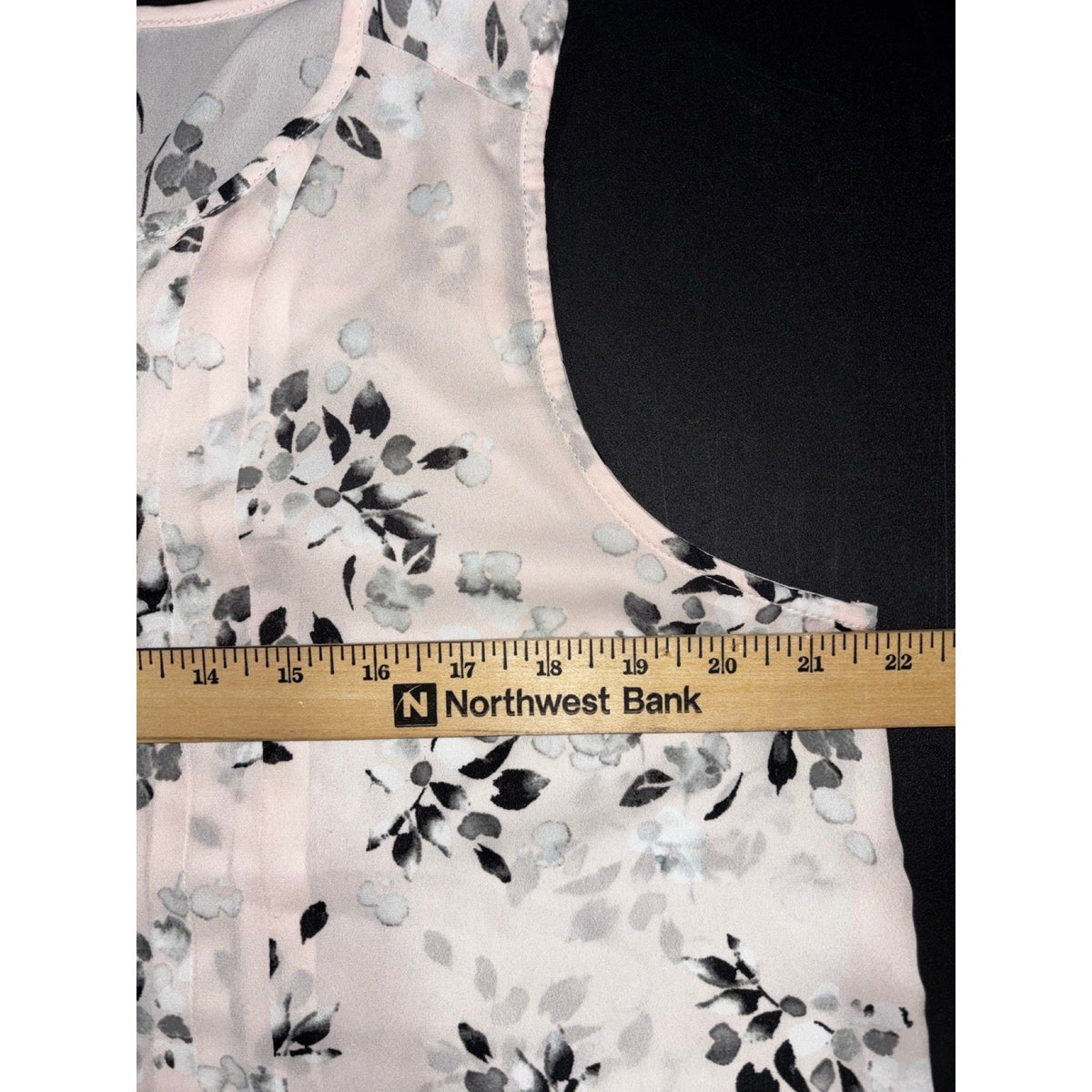 Emaline L Pink Floral Sleeveless V-Neck Blouse Womens Boho Casual