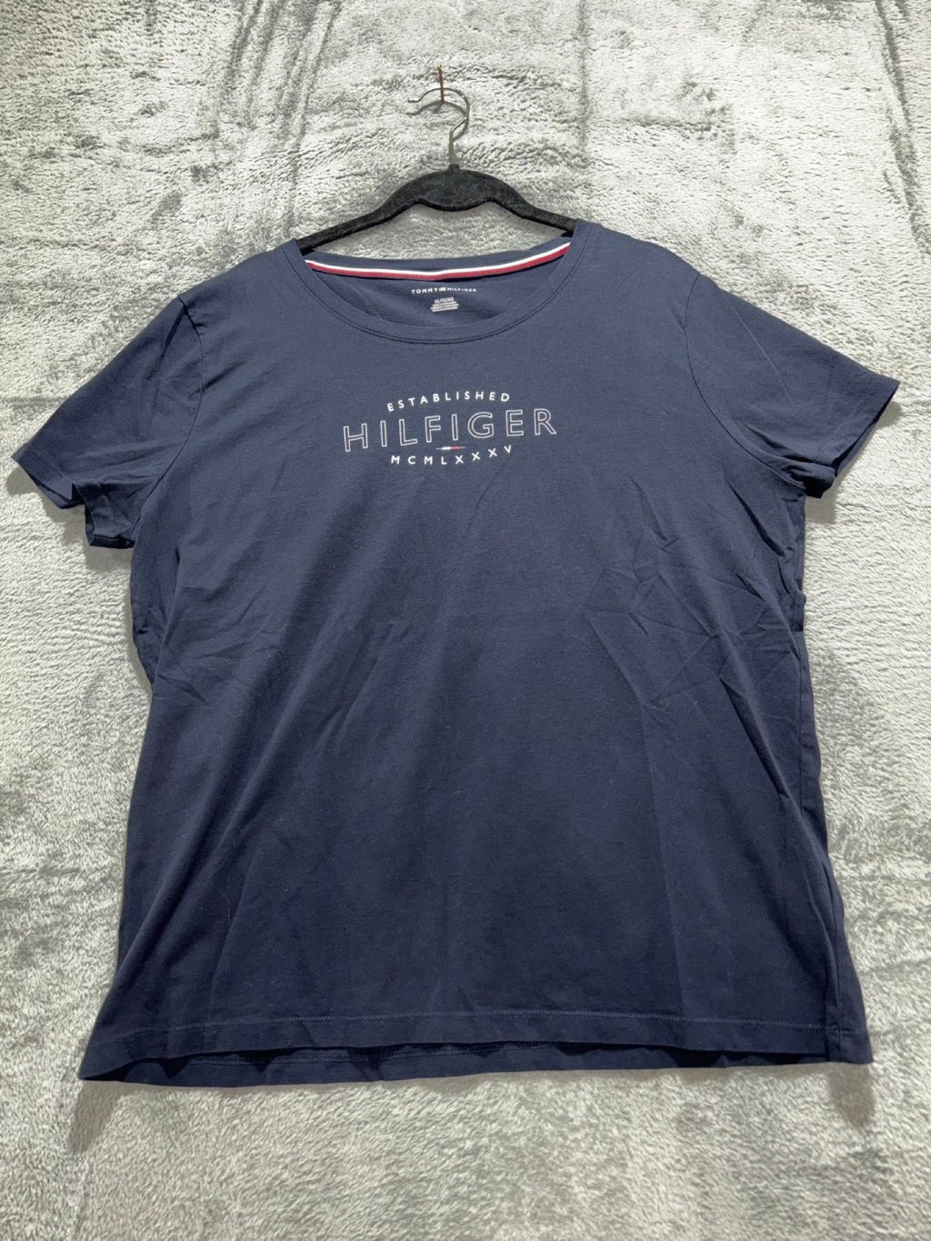 Tommy Hilfiger Womens XL Navy Red Graphic Tee Bundle Lot of 2 Casual Preppy
