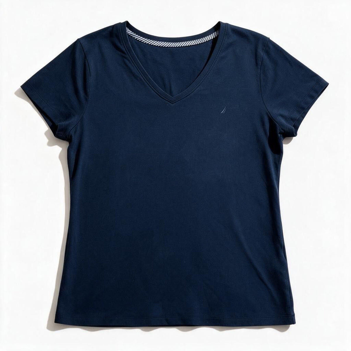 Nautica Womens XL Navy Blue V-Neck Tee Casual Preppy