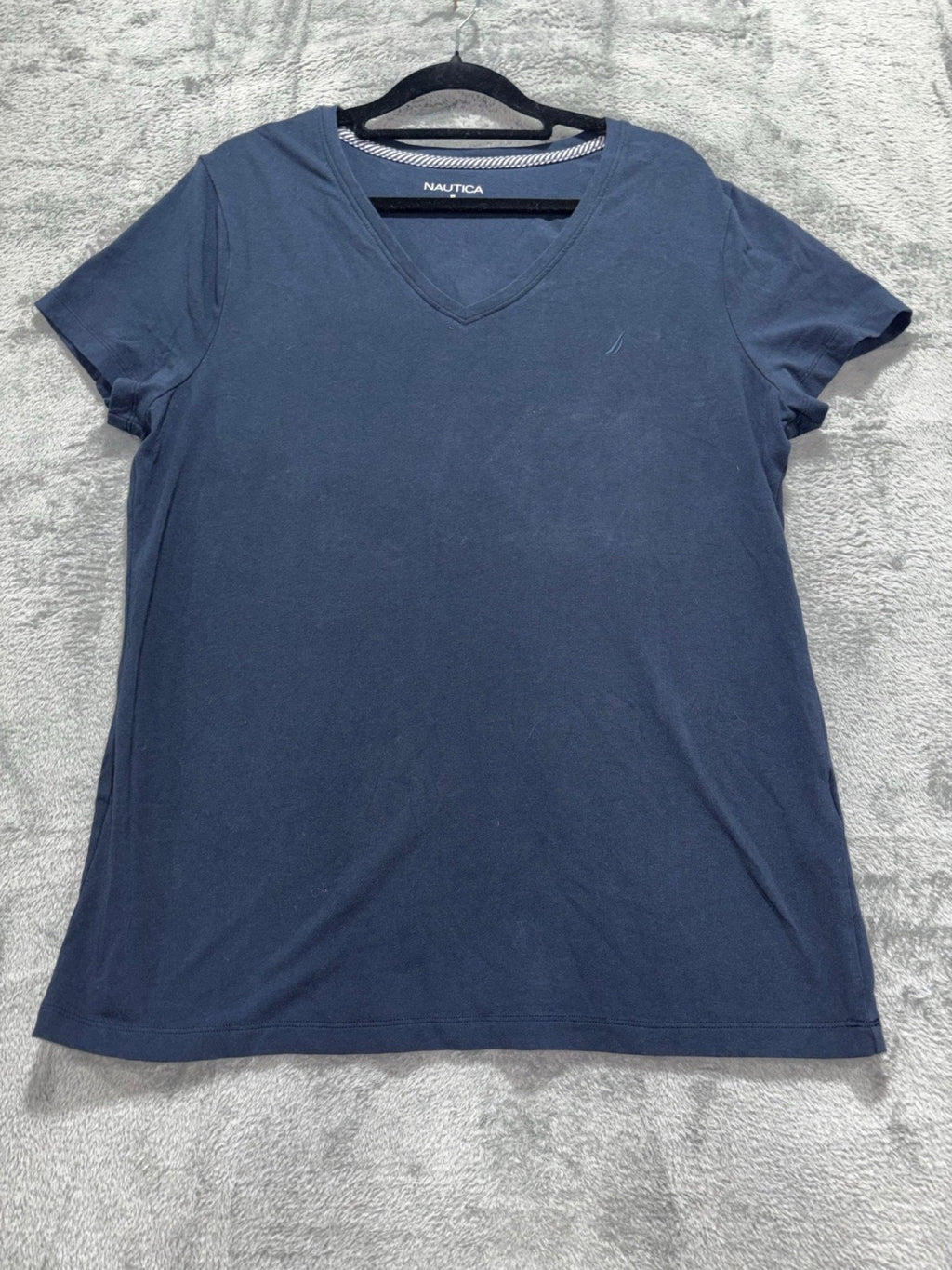 Nautica Womens XL Navy Blue V-Neck Tee Casual Preppy