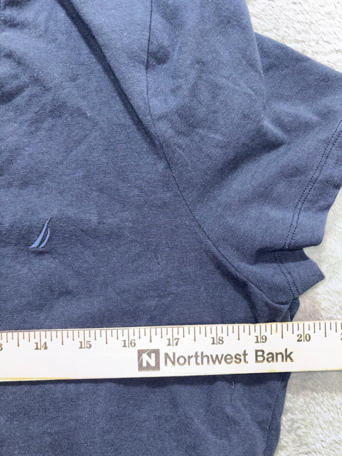 Nautica Womens XL Navy Blue V-Neck Tee Casual Preppy