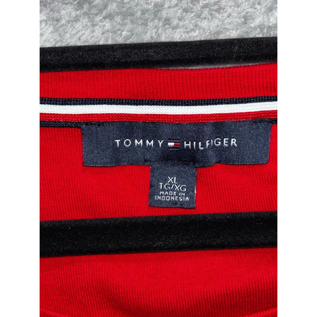 Tommy Hilfiger XL Red Womens Cold Shoulder Short Sleeve Tee Shirt Preppy Casual