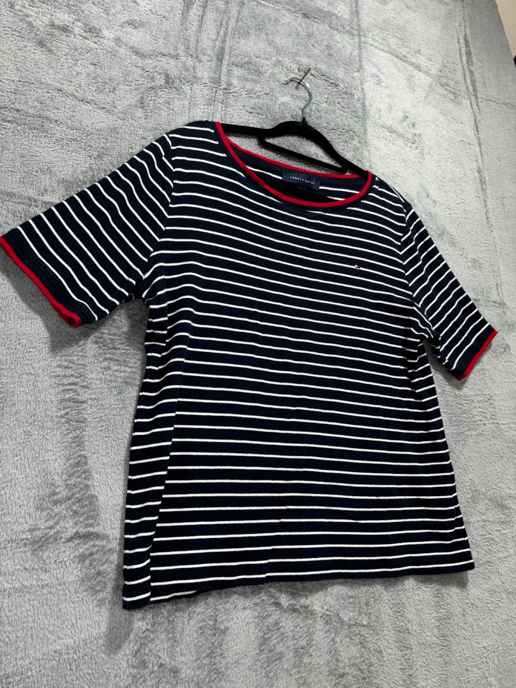 Tommy Hilfiger Womens XL Navy White Red Striped Tee Casual Preppy