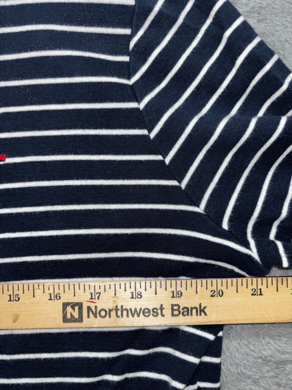 Tommy Hilfiger Womens XL Navy White Red Striped Tee Casual Preppy