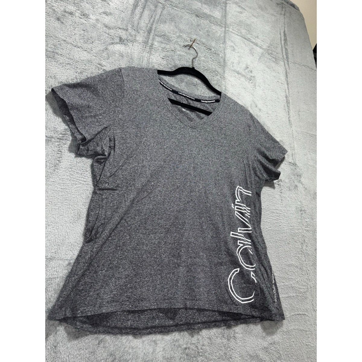 Calvin Klein Performance 1X Gray Womens V-Neck Tee Casual Athleisure Shirt