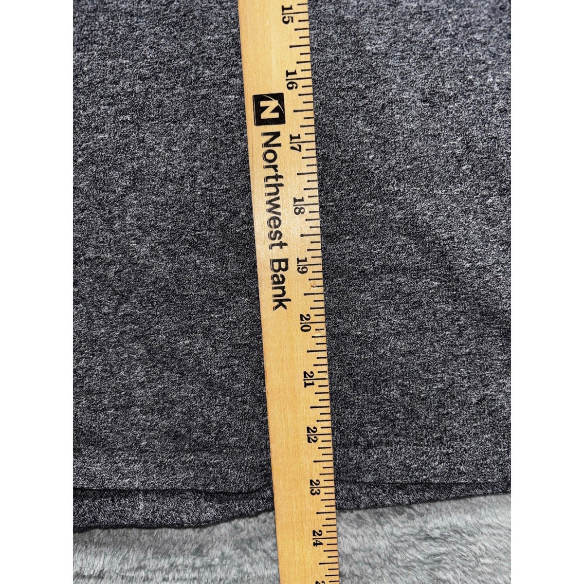 Calvin Klein Performance 1X Gray Womens V-Neck Tee Casual Athleisure Shirt