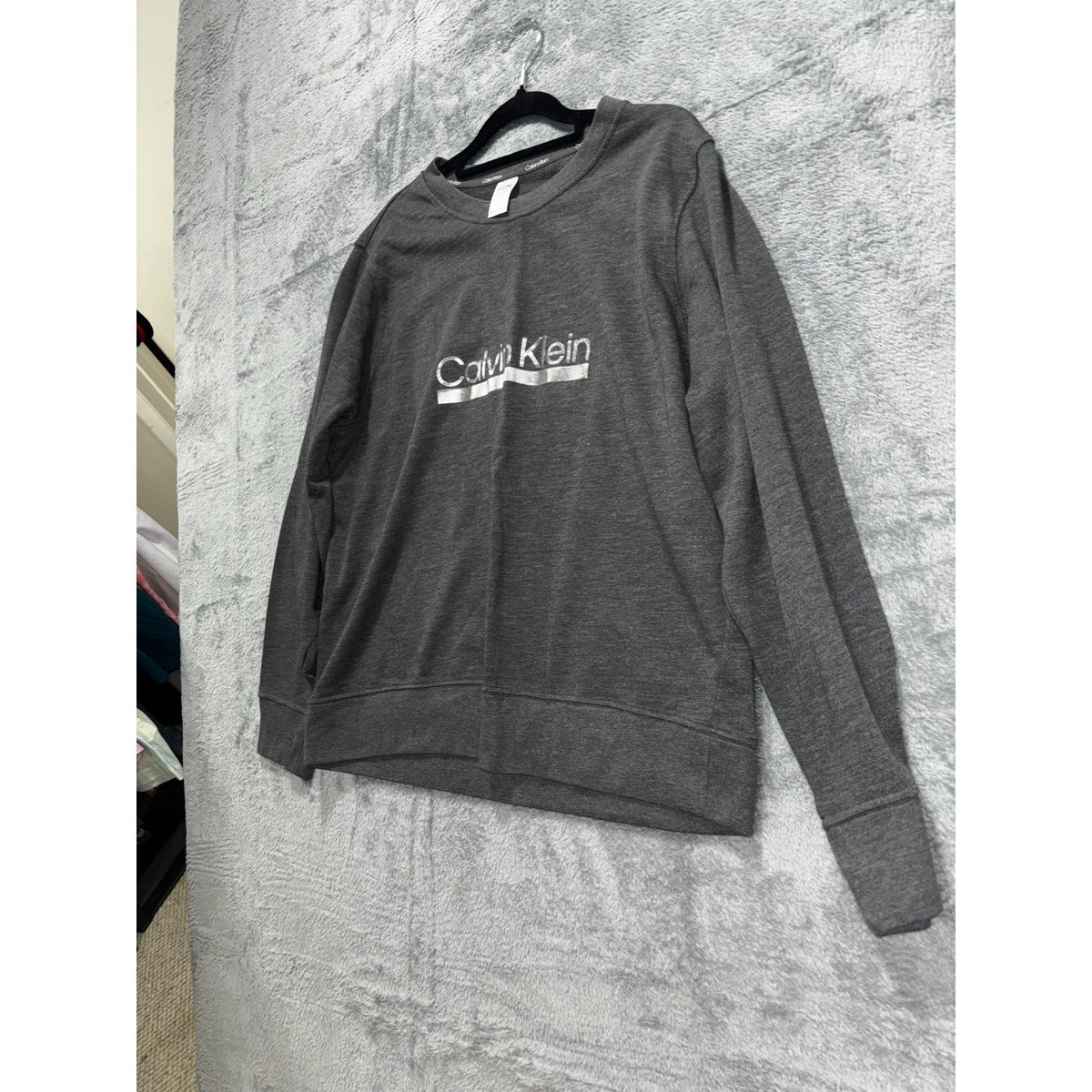 Calvin Klein Sleepwear Womens XL Gray Crewneck Sweatshirt Casual Cozy