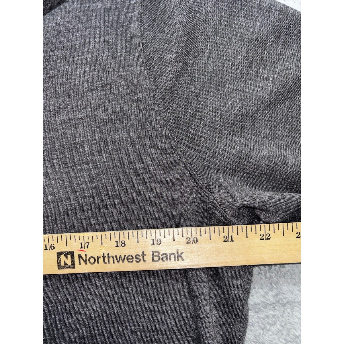 Calvin Klein Sleepwear Womens XL Gray Crewneck Sweatshirt Casual Cozy