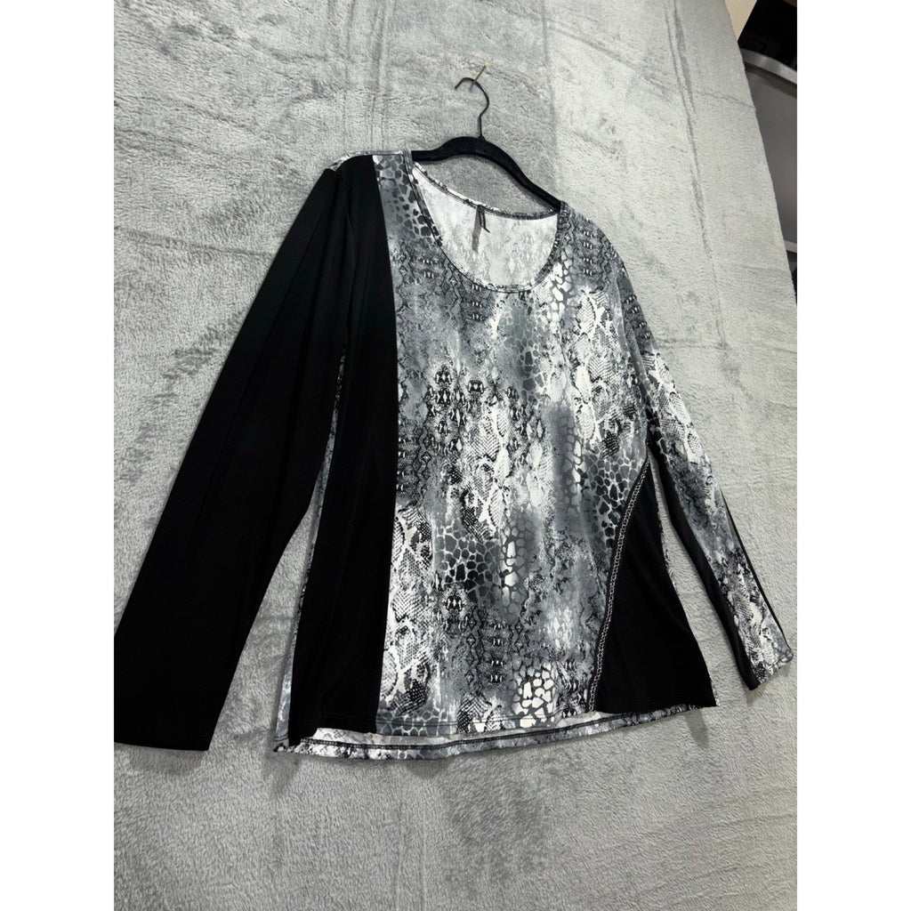 Bleeker & McDougal L Black Gray Snakeskin Colorblock Top Womens Casual
