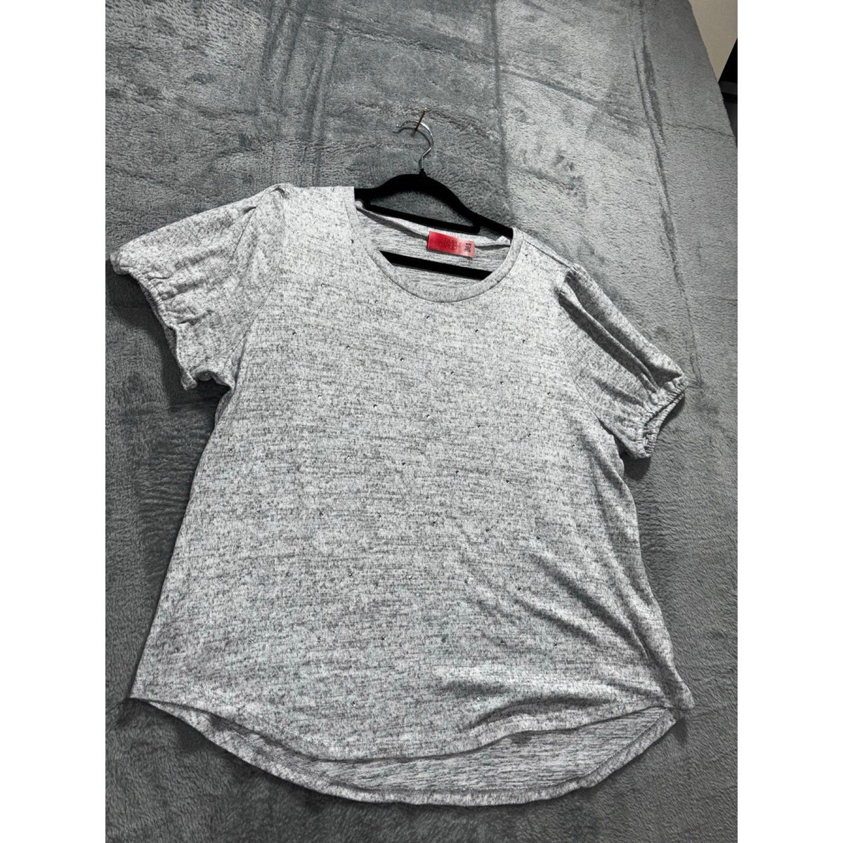 Simply Scarlett XL Gray Womens Rhinestone Embellished Tee Casual Cozy Boho