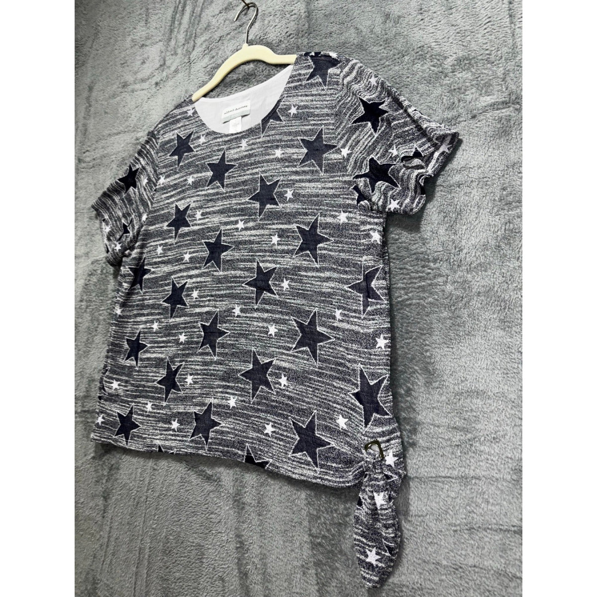Alfred Dunner PL Womens Gray Star Print Short Sleeve Sweater Casual Tie
