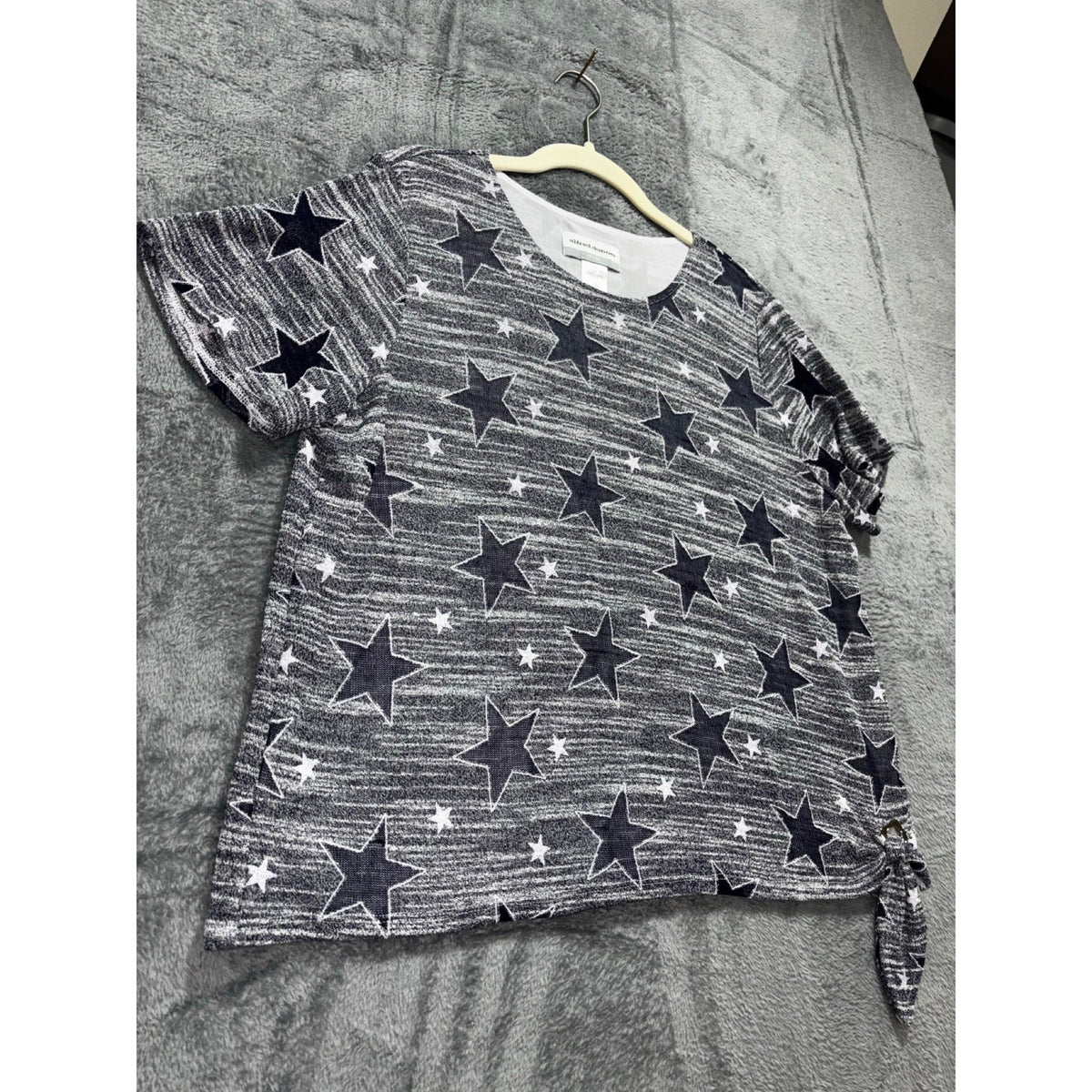 Alfred Dunner PL Womens Gray Star Print Short Sleeve Sweater Casual Tie