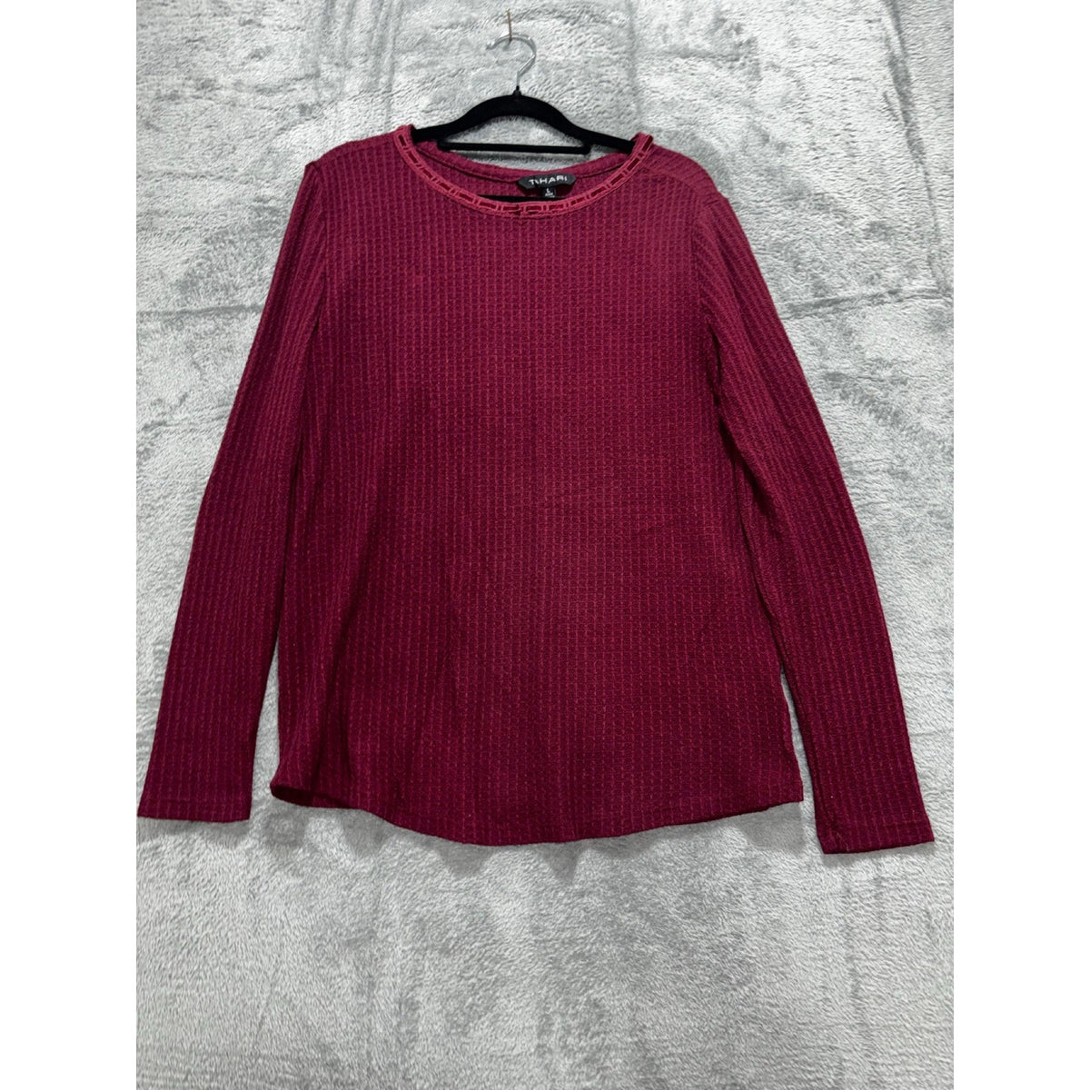 Tahari Womens L Burgundy Waffle Knit Long Sleeve Top Casual Cozy Boho