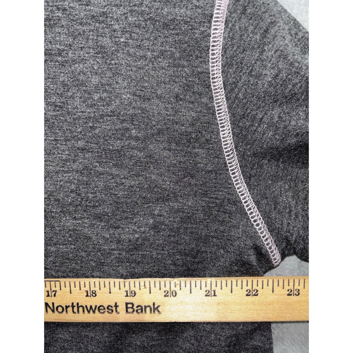 Architect XL Womens Dark Gray Heather Pink Contrast Stitch Crewneck Top Casual