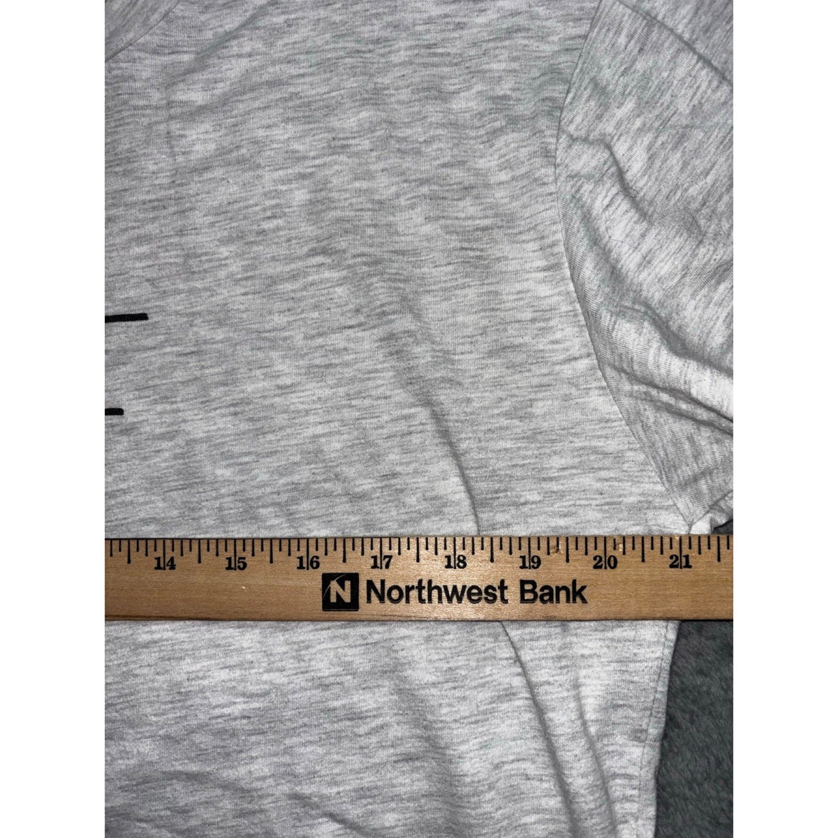 Rae Dunn XL Womens Gray Love Graphic Crewneck Tee Shirt Casual Cozy