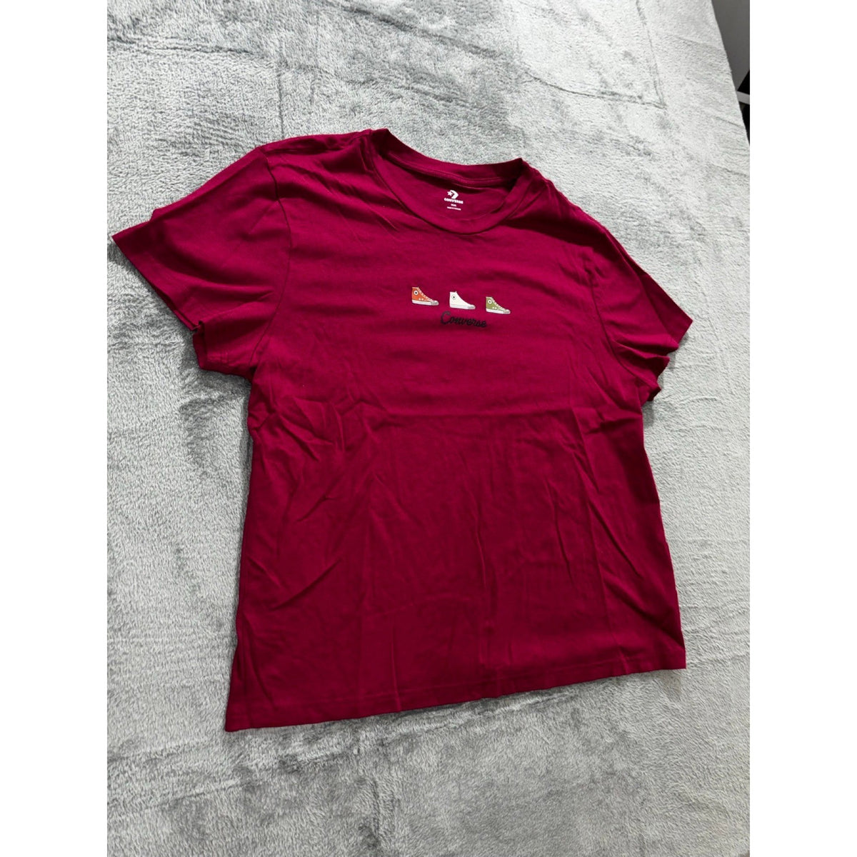 Converse XL Burgundy Graphic Crewneck Tee Shirt Casual Athleisure