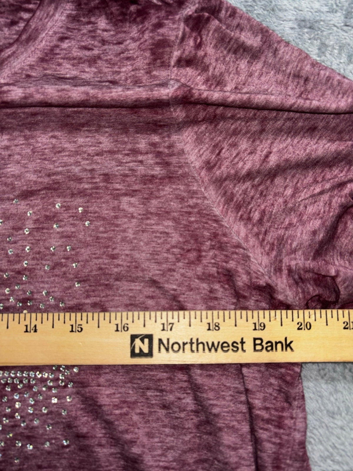 Joei & i Womens 1X Burgundy Heather Rhinestone Cross Tee Casual Boho