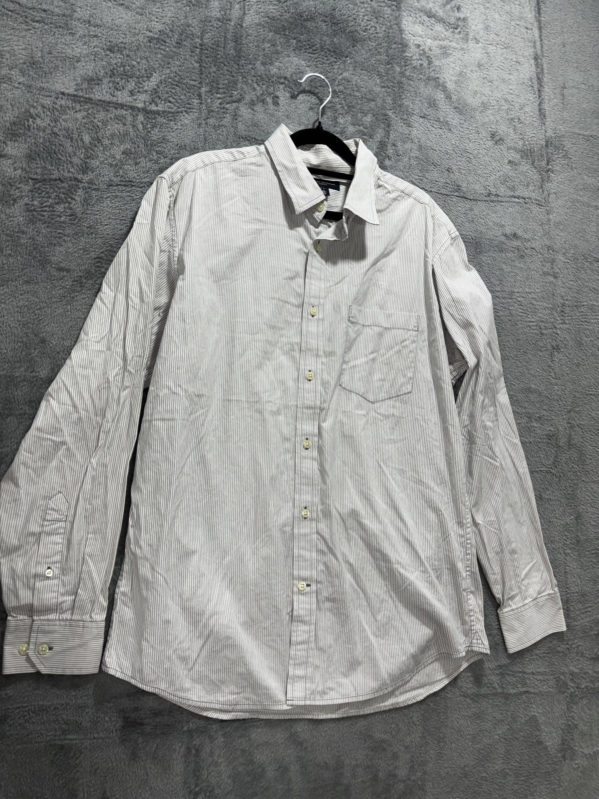 Banana Republic Mens L 16-16 1/2 Gray Striped Long Sleeve Button Up Dress Shirt