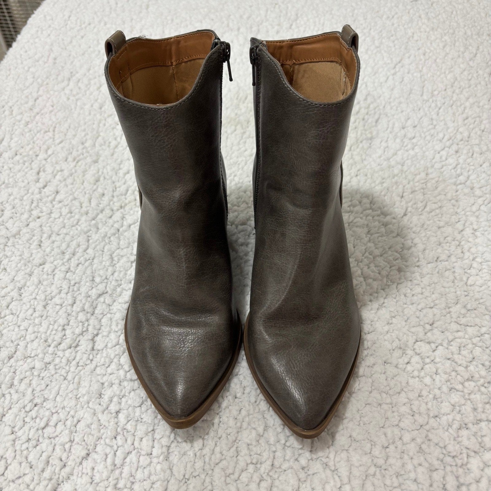 Universal Thread Womens 7 W Gray Western Ankle Booties Block Heel Boho Cowgirl