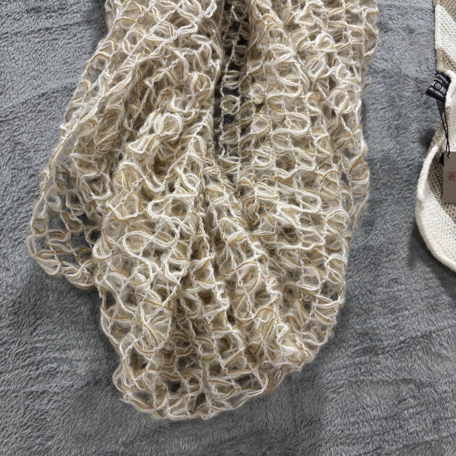 Steve Madden Womens OS Beige White Scarf Lot 2 Leopard Chevron Lightweight Chic