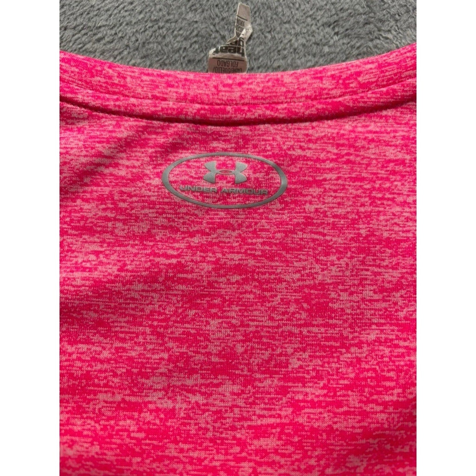 Under Armour Womens LG Pink V-Neck T-Shirt Athleisure Casual HeatGear Loose Fit