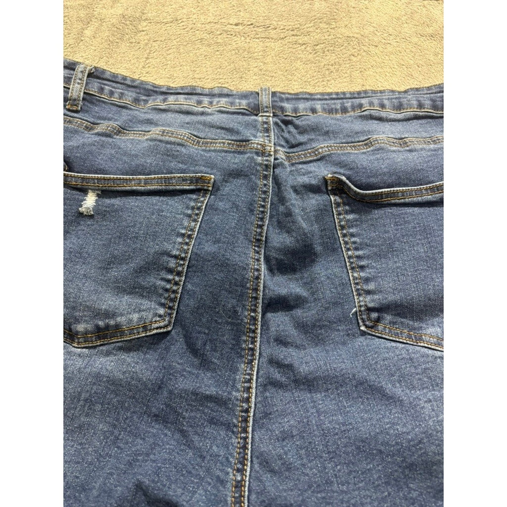 American Bazi Plus 2X Distressed Denim Shorts Medium Wash Raw Hem Stretch