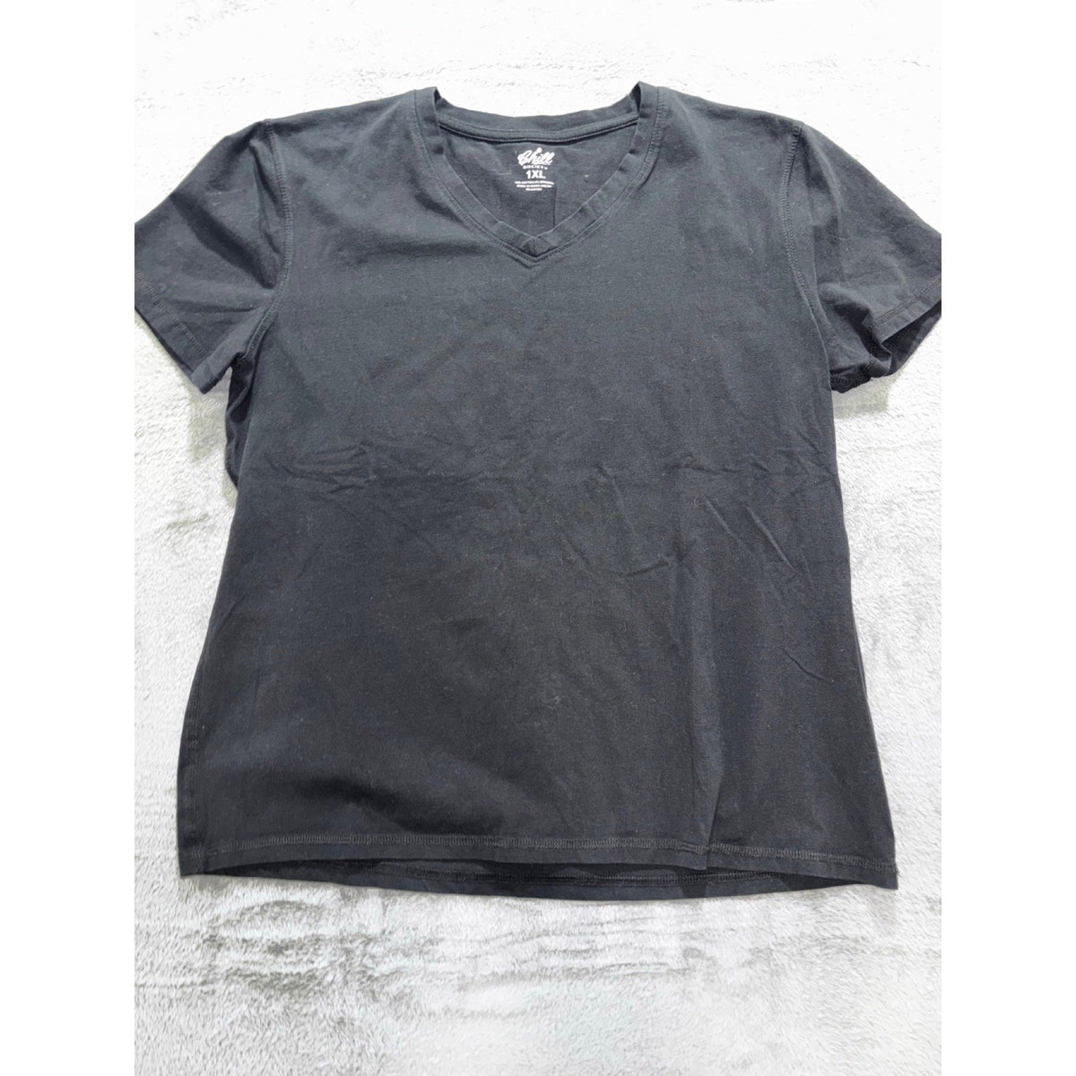 Chill Society Womens 1XL Black V-Neck Tee Casual Athleisure Short Sleeve T-Shirt