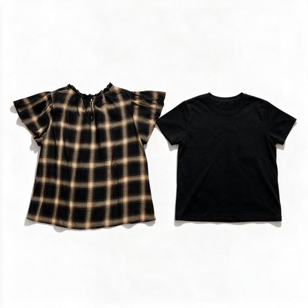 Time and Tru Womens XL Lot of 2 Tops Plaid Flutter Sleeve Top Black Tee Casual