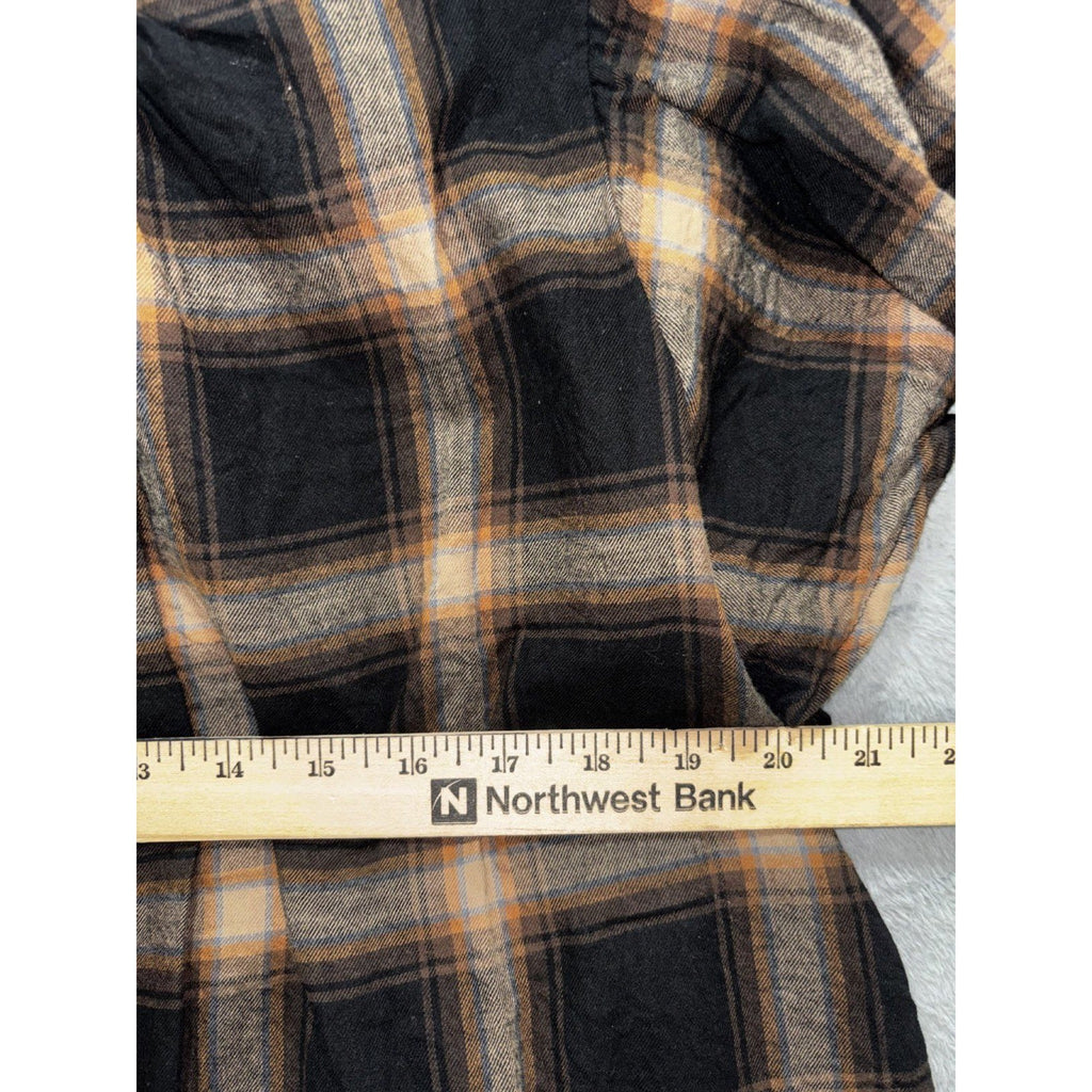 Time and Tru Womens XL Lot of 2 Tops Plaid Flutter Sleeve Top Black Tee Casual