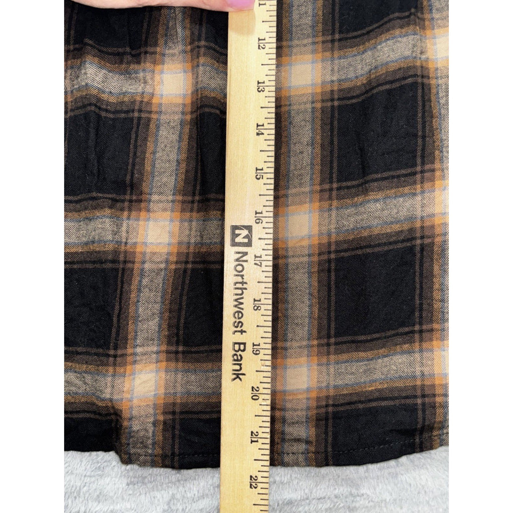 Time and Tru Womens XL Lot of 2 Tops Plaid Flutter Sleeve Top Black Tee Casual