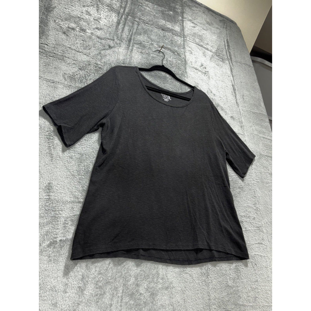 Time and Tru Womens XL Lot of 2 Tops Plaid Flutter Sleeve Top Black Tee Casual