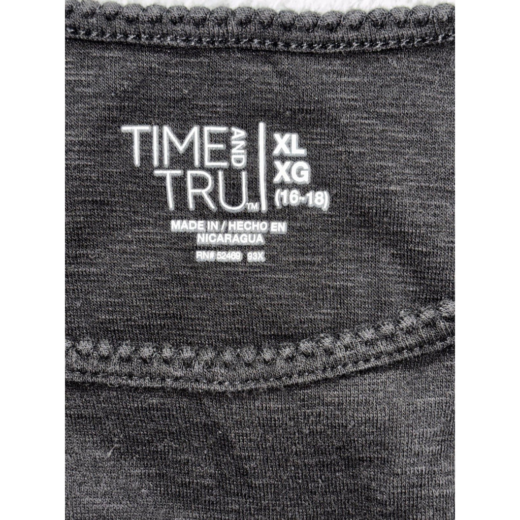 Time and Tru Womens XL Lot of 2 Tops Plaid Flutter Sleeve Top Black Tee Casual