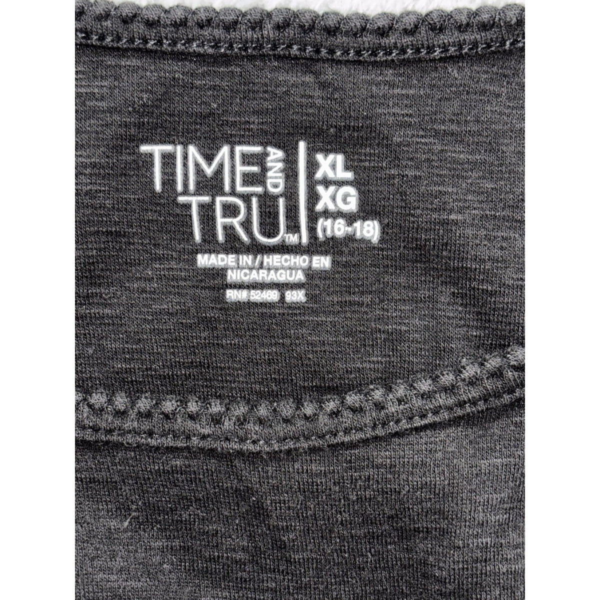 Time and Tru Womens XL Lot of 2 Tops Plaid Flutter Sleeve Top Black Tee Casual