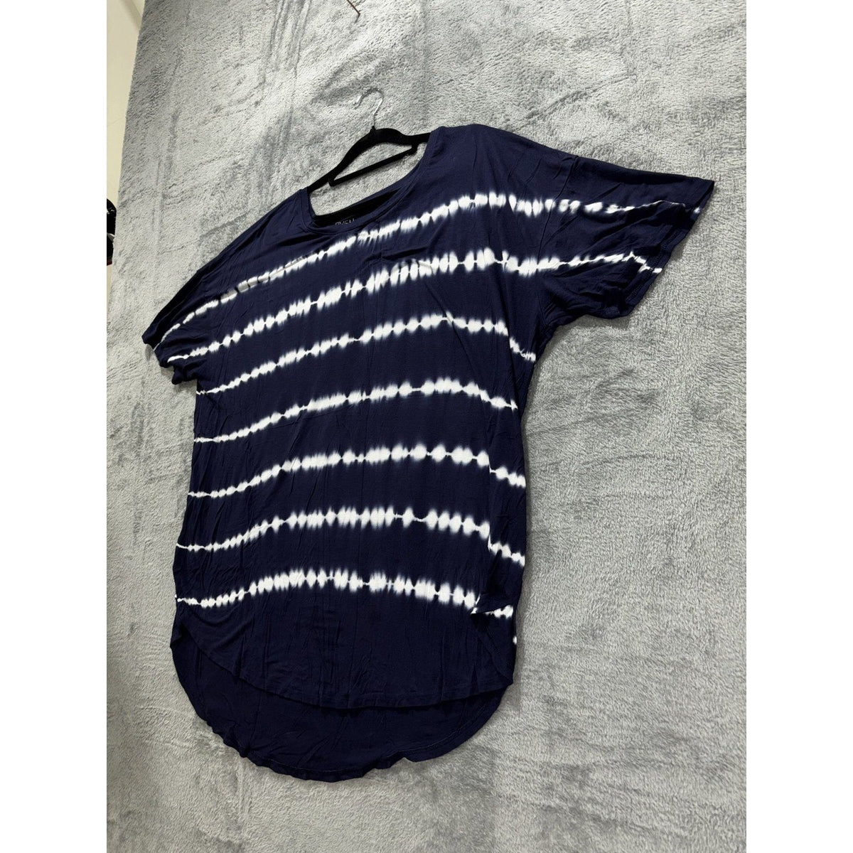 Time and Tru Womens XL Navy Blue Tie Dye Tee Casual Coastal