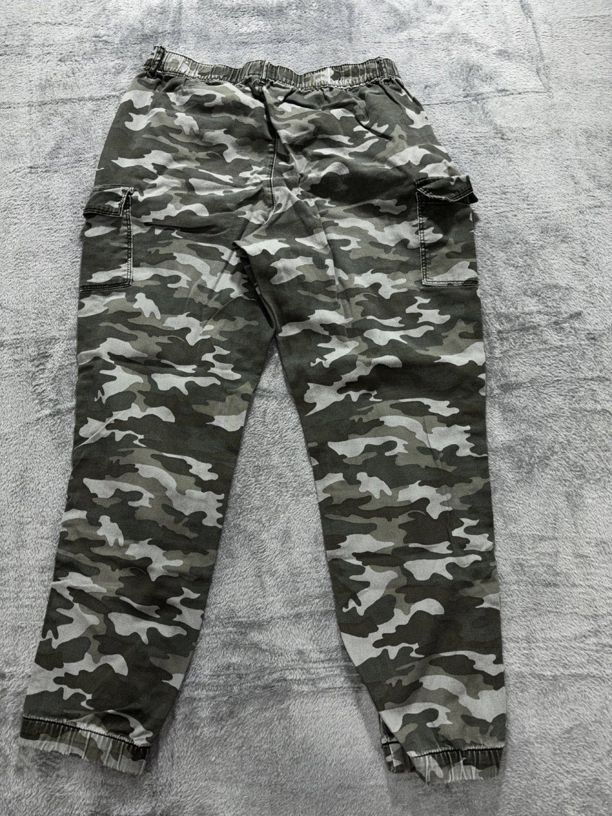 Justice Girls 18 Plus Olive Camo Cargo Joggers Casual Cozy