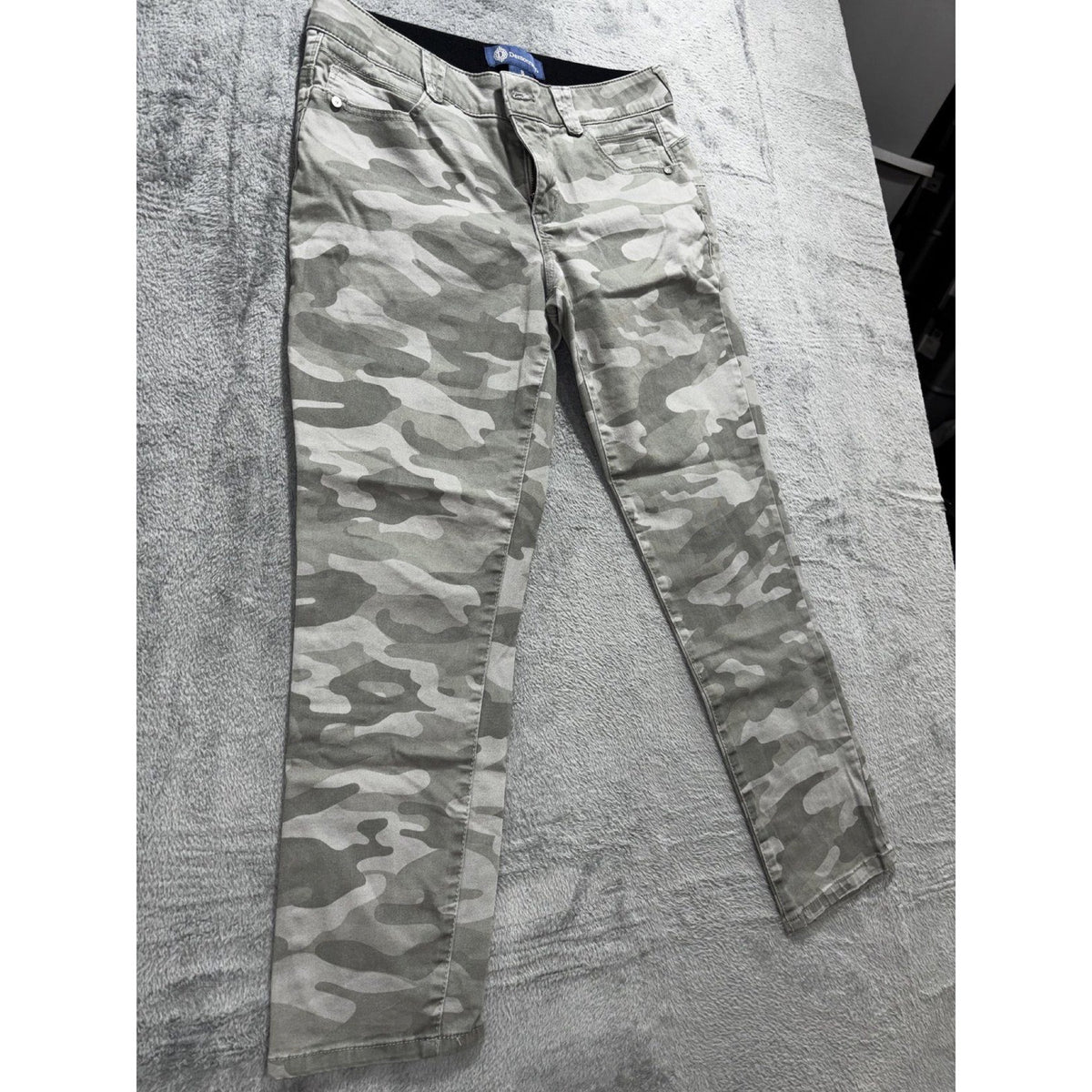 Democracy Womens 8 Gray Camo Skinny Pants Casual Athleisure
